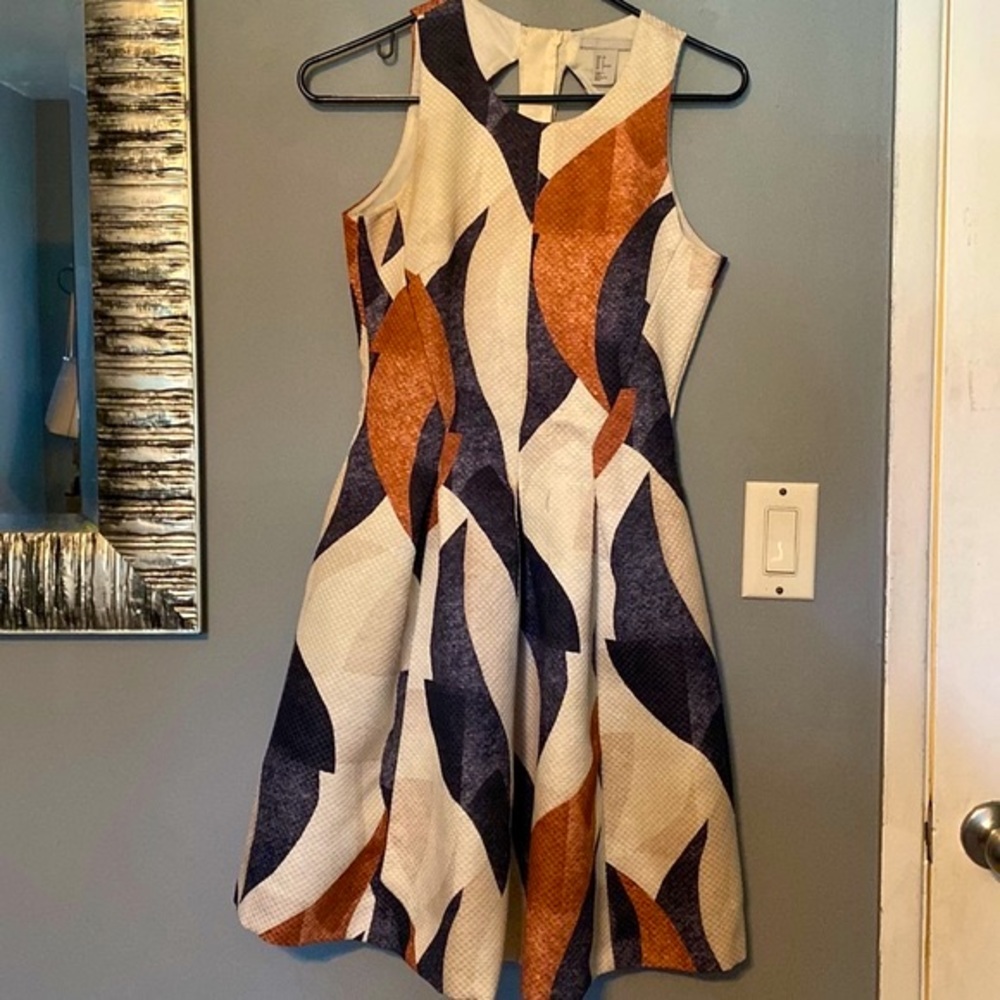 H&M Abstract FIT & Flare Dress // SZ 6